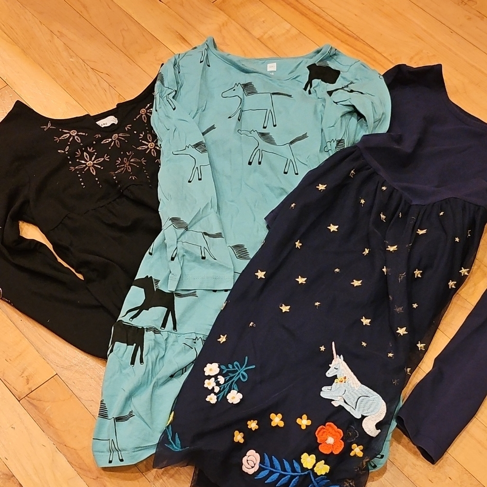 Colorful Long-sleeved Dresses